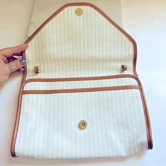 Fendi 70’s-80’s Vintage Envelope Style Striped Leather Clutch/Wristlet/Bag - Picture 4 of 16